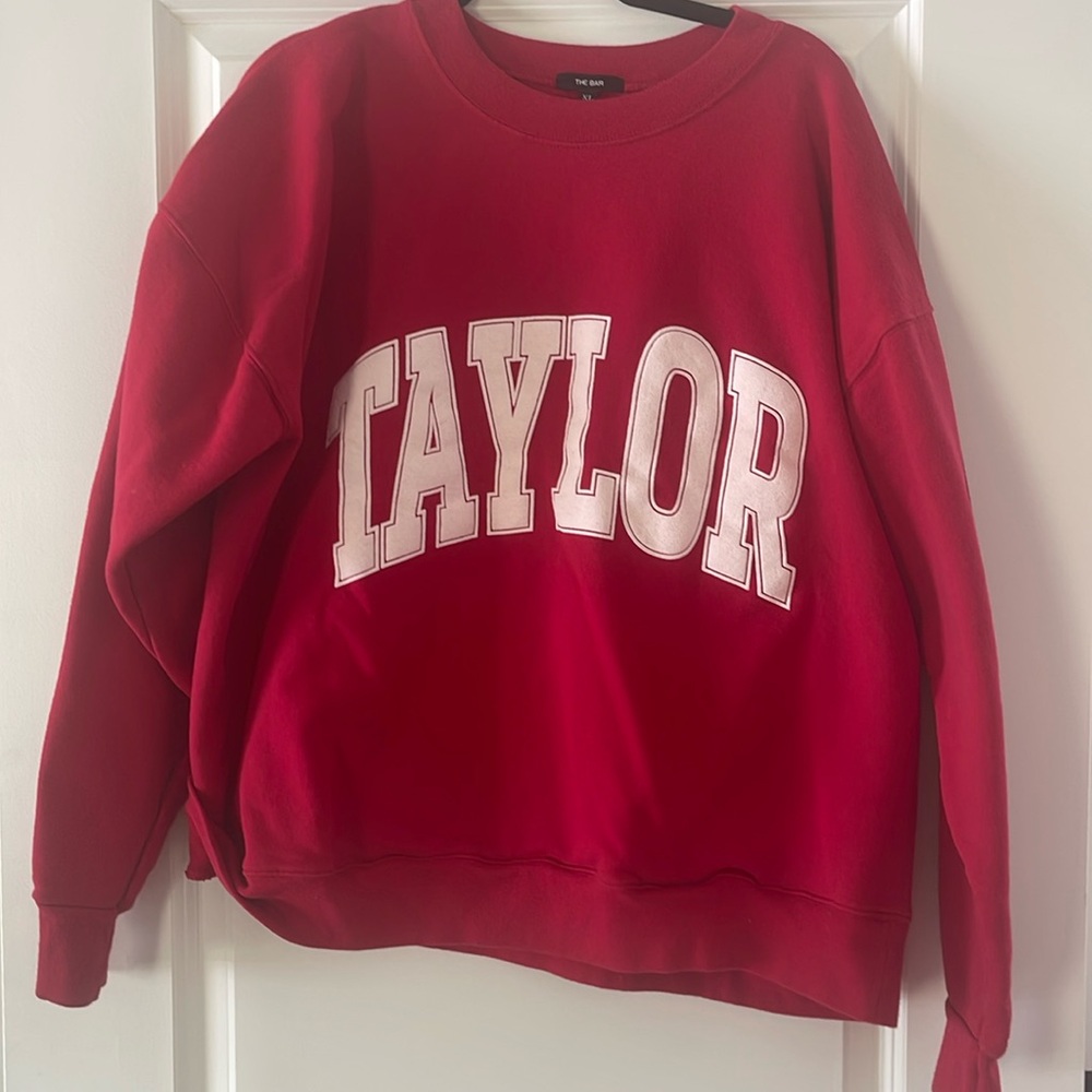 The Bar Taylor Sweatshirt size XL